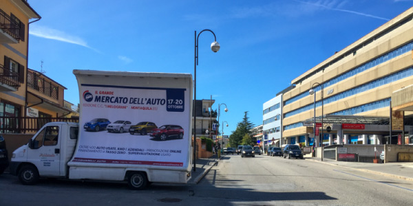 Pubblicità Con Camion Vela Report Fotografico